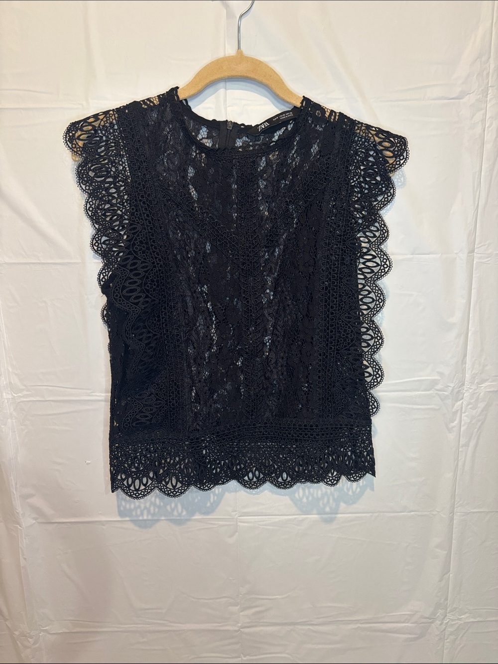 ZARA Black Intricate Guipure Lace Sleeveless Blouse Top M